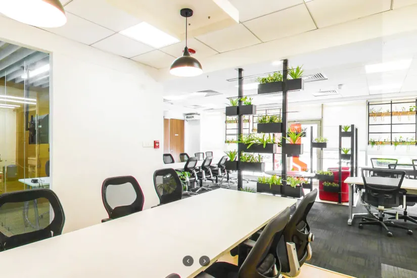 The Office Pass Paras Downtown Center — photo 3