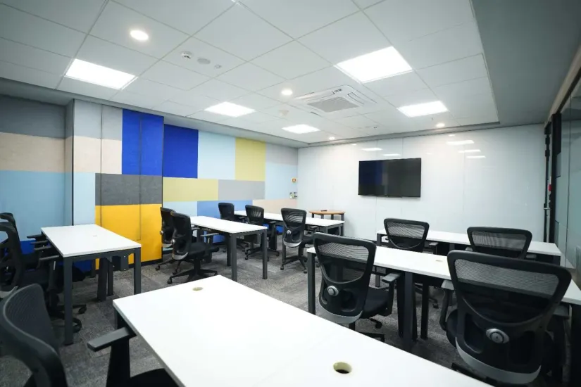 IndiQube ABZ — photo 2